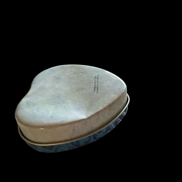 Set of 5 Vintage Brighton Tins - some with inner cards/ most do not. 2 lg/3 - Picture 3 of 3